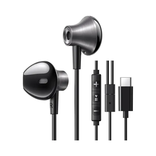 UGREEN Wired Earphones with USB-C Connector - EP106