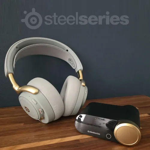 Steelseries Arctis Nova Elite - Hi-res Wireless Gaming Headset - Sage Gold