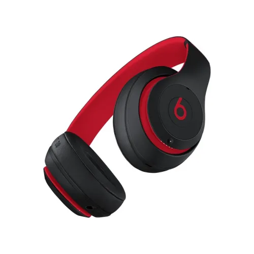 Beats Studio3 Wireless Over-ear Headphones - Black/red